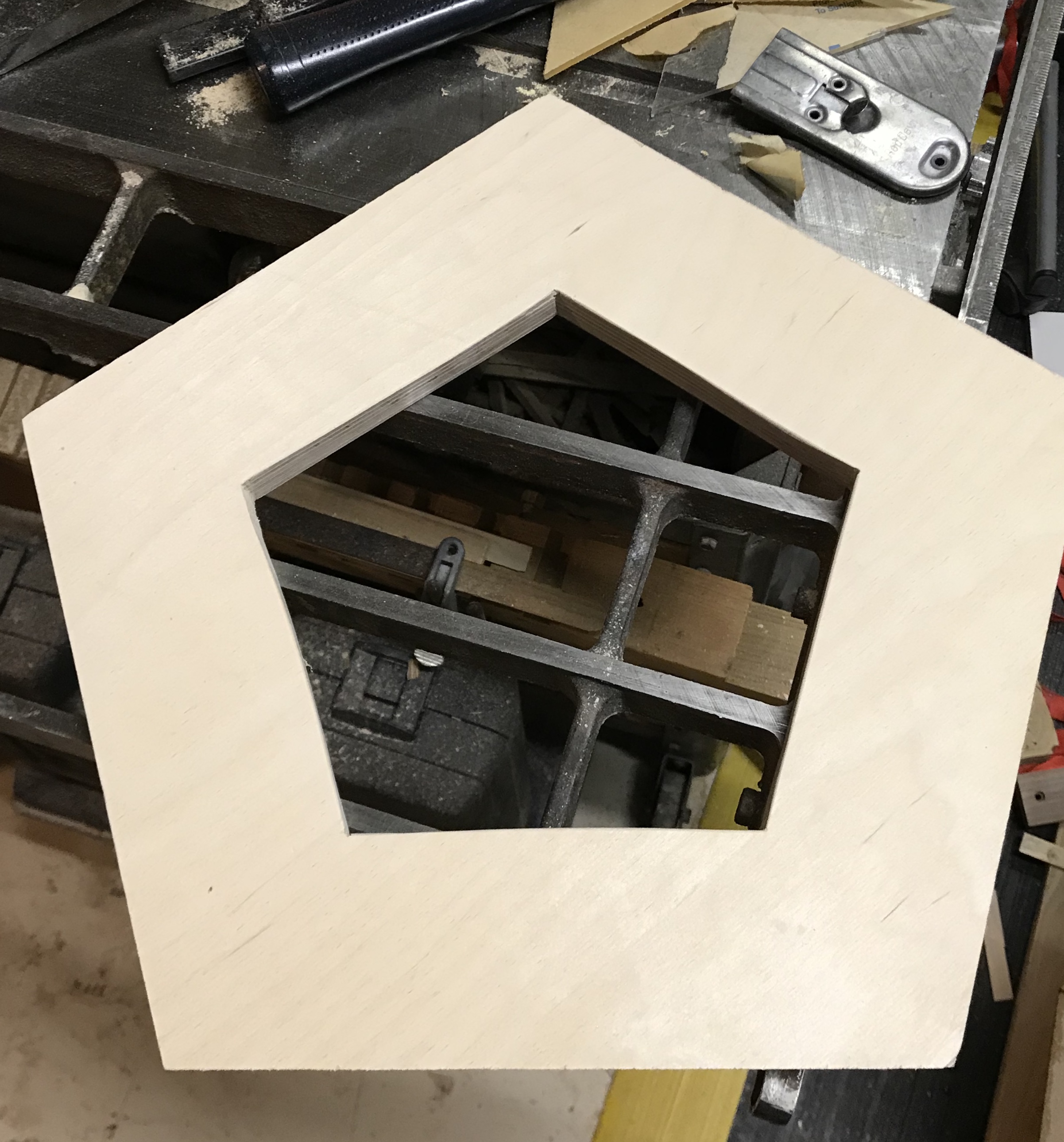 Dodecahedron door